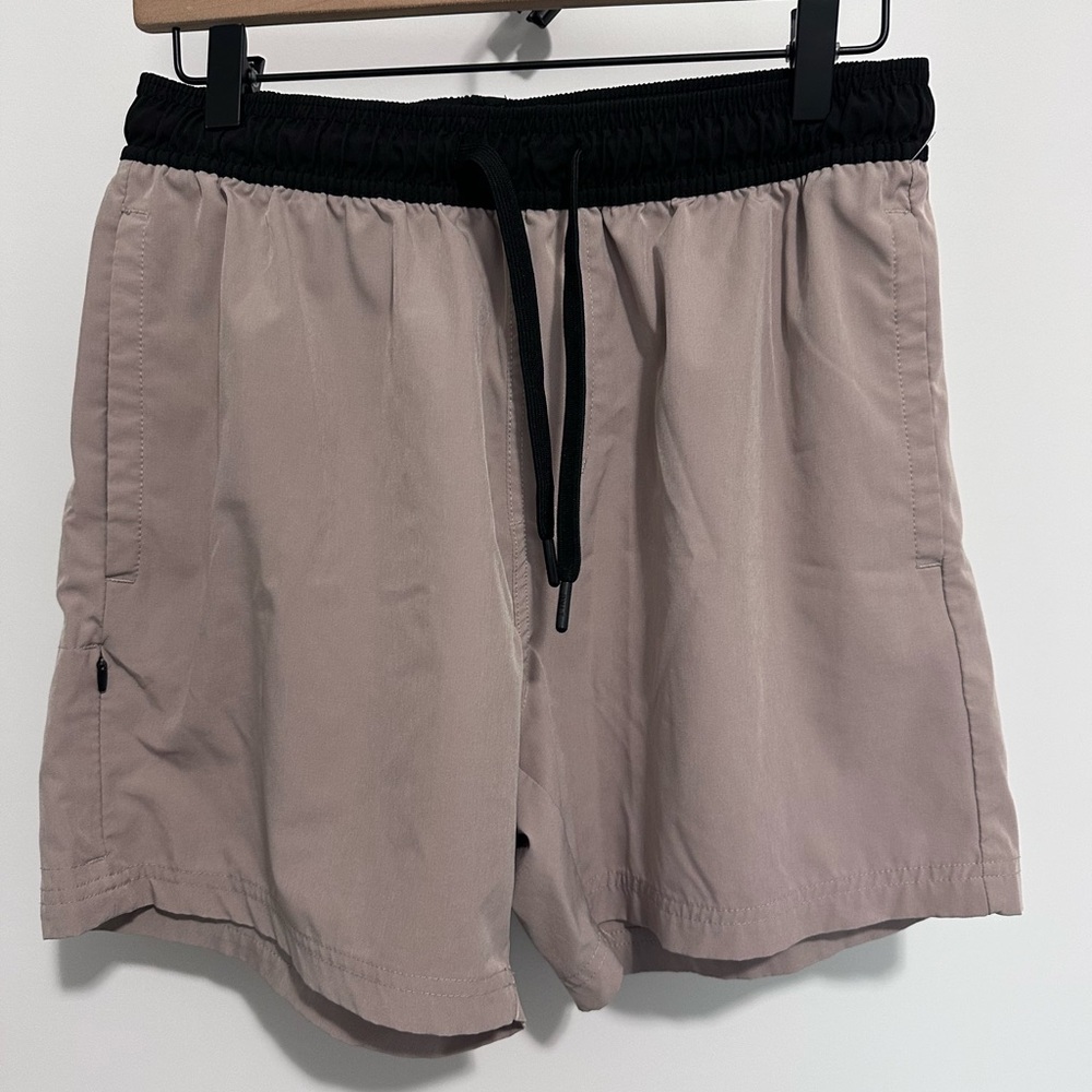 Bylt Tan and Black Athletic Shorts - Medium - Picture 2 of 6